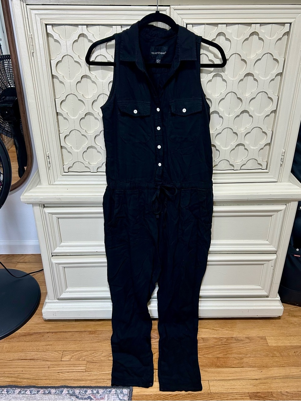 Velvet Heart Black Sleeveless Button-Front Jumpsuit